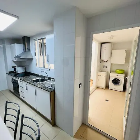 Situado En El Centro Con 3 Habitaciones, Dispone De Aire Acondicionado Y Wifi A 150m De La Playa Y El Castillo Lejlighed Peñíscola