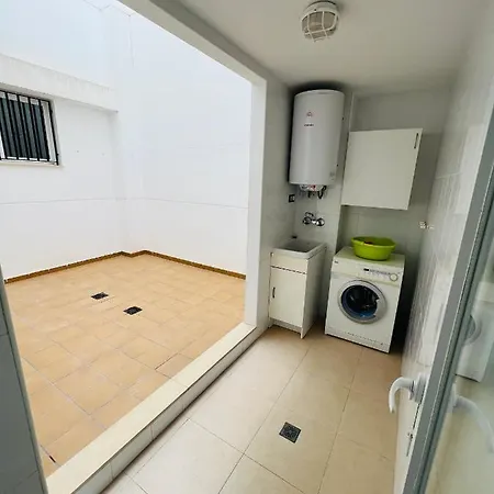Situado En El Centro Con 3 Habitaciones, Dispone De Aire Acondicionado Y Wifi A 150m De La Playa Y El Castillo Lejlighed Peñíscola